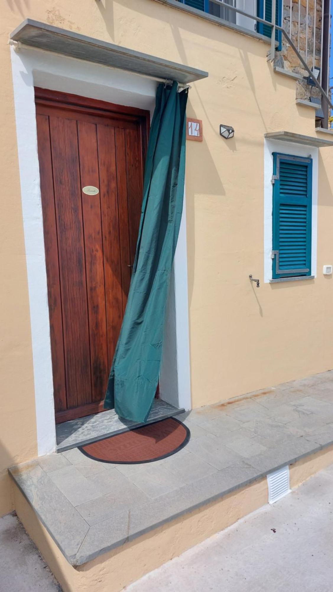 Il Nido Del Viaggiatore Vallebona Esterno foto